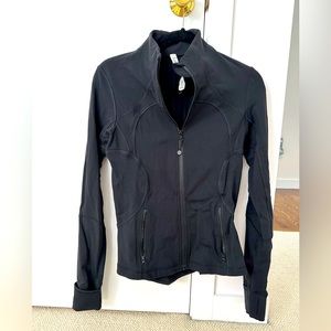 Lululemon black jacket